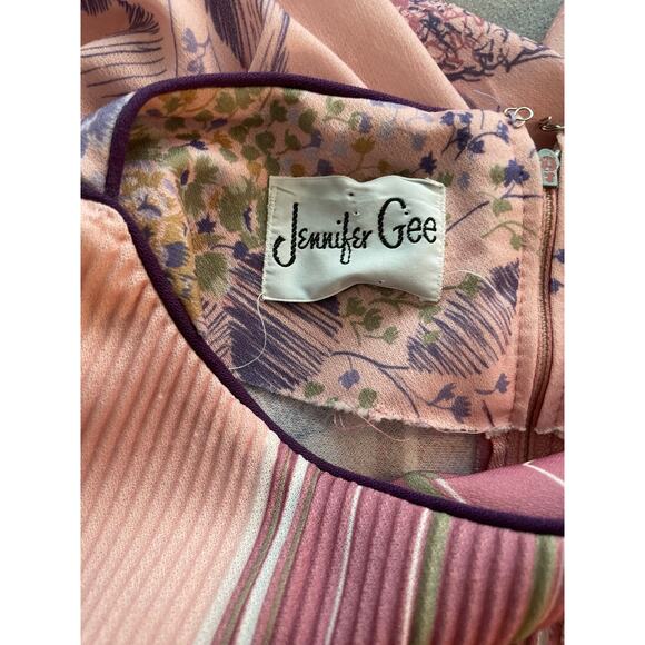 Vtg. Jennifer Gee Floral Sleeveless Tunic Style Top/ Mini Dress - Picture 4 of 9